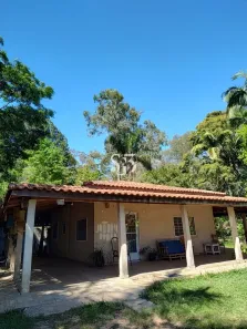 Fazenda/Sítio com 4 Quartos à venda, 350m² no Vila Nova, Amparo