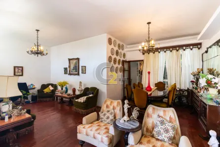 Casa com 3 Quartos à venda, 260m² no Sumaré, São Paulo