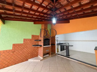 Casa com 3 Quartos à venda, 213m² no Jardim Cândida, Araras