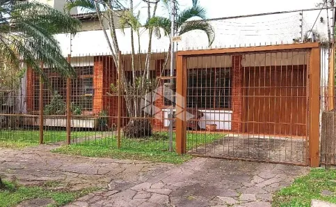 Casa com 3 Quartos à venda, 257m² no Ipanema, Porto Alegre