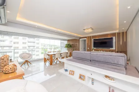 Apartamento com 3 Quartos à venda, 127m² no Jardim do Salso, Porto Alegre
