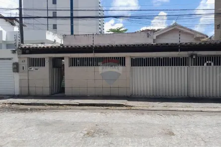 Casa com 4 Quartos à venda, 369m² no Prado, Recife