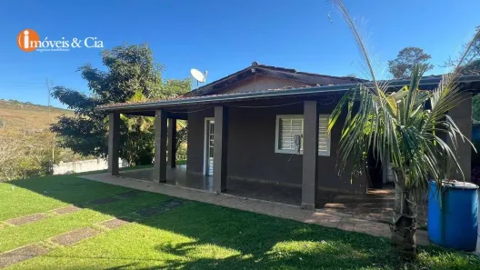 Fazenda/Sítio com 3 Quartos à venda, 70m² no Jardim Santa Rita de Cássia, Bragança Paulista