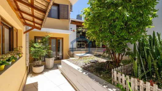 Sobrado com 4 Quartos à venda, 240m² no Rolinópolis, São Paulo