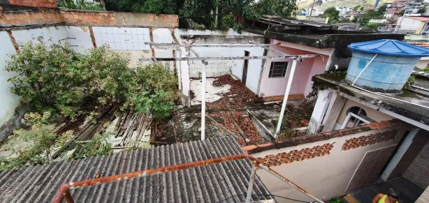 Lote/Terreno à venda, 130m² no Galo Branco, São Gonçalo