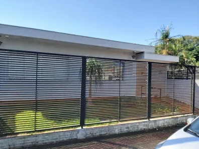 Casa com 3 Quartos à venda, 174m² no Petrópolis, Londrina