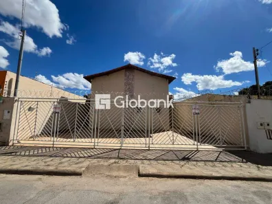 Sala Comercial para alugar, 250m² no João Alves, Montes Claros