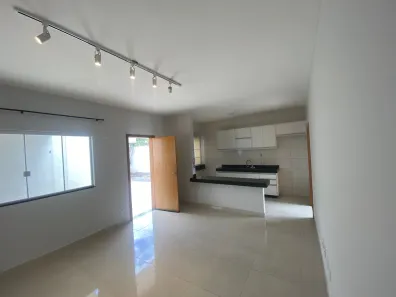 Casa com 3 Quartos para alugar, 90m² no Jardim Todos os Santos III, Senador Canedo