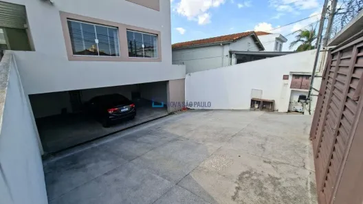 Casa com 5 Quartos para alugar, 300m² no Cidade Vargas, São Paulo