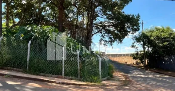 Lote/Terreno à venda, 2470m² no Parque Rural Fazenda Santa Cândida, Campinas