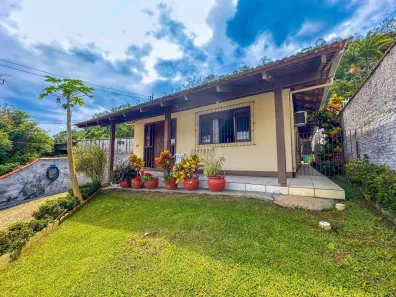 Casa com 3 Quartos à venda, 165m² no Salto Weissbach, Blumenau