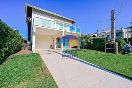 Casa de Condomínio com 3 Quartos à venda, 227m² no Bougainville Residencial, Peruíbe