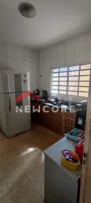 Casa com 2 Quartos à venda, 70m² no Jardim Canaã, Uberlândia