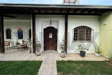 Casa com 3 Quartos à venda, 170m² no Jardim São Pedro, Mogi das Cruzes