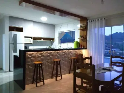 Casa com 3 Quartos à venda, 600m² no Jardim Califórnia, Nova Friburgo