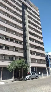 Apartamento com 3 Quartos para alugar, 50m² no Centro, Pelotas