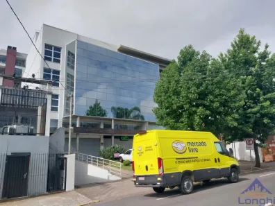 Imóvel Comercial com 1 Quarto para alugar, 150m² no Santa Lúcia, Caxias do Sul