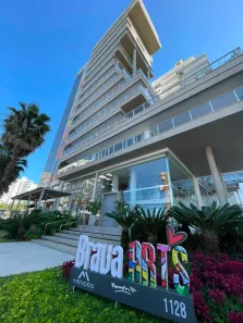 Apartamento com 2 Quartos para alugar, 100m² no Praia Brava de Itajaí, Itajaí