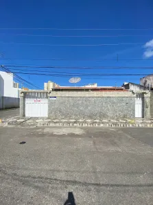 Casa com 5 Quartos à venda, 300m² no Luzia, Aracaju