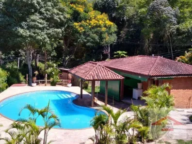 Fazenda/Sítio com 4 Quartos à venda, 650m² no Santa Clara, Jundiaí