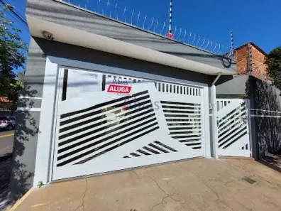 Casa com 3 Quartos à venda, 160m² no Jardim Bandeirantes, São Carlos