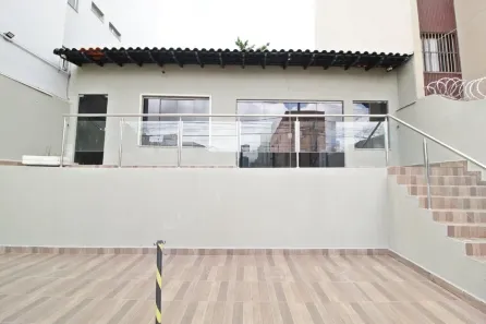 Imóvel Comercial à venda, 142m² no Saraiva, Uberlândia