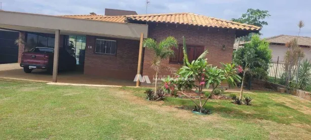 Fazenda/Sítio com 4 Quartos à venda, 340m² no , Mendonça