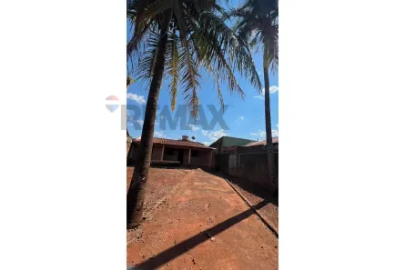 Casa com 3 Quartos para alugar, 70m² no Parque Laranjeiras, Rio Verde