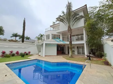 Casa de Condomínio com 5 Quartos para venda ou aluguel, 700m² no Alphaville, Santana de Parnaíba