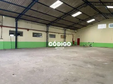 Galpão/Depósito/Armazém para alugar, 2500m² no Chácara São João, São Paulo