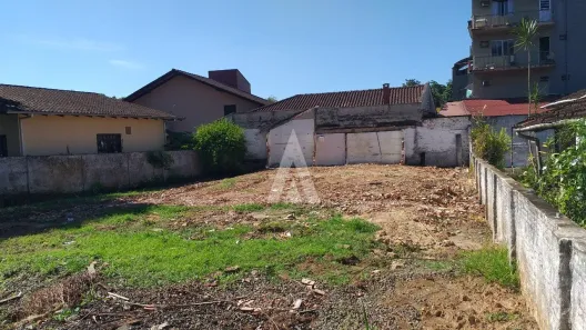 Lote/Terreno à venda, 360m² no Boa Vista, Joinville