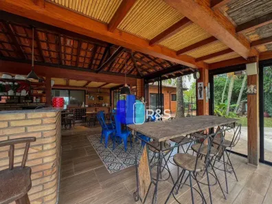 Casa de Condomínio com 3 Quartos à venda, 302m² no Vilagge Capricio, Louveira