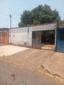 Casa com 2 Quartos à venda, 50m² no Centro, Alexânia