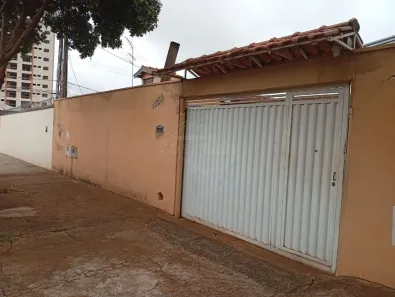 Casa com 3 Quartos à venda, 174m² no Vila Harmonia, Araraquara
