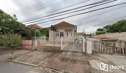 Casa com 8 Quartos à venda, 200m² no Teresópolis, Porto Alegre