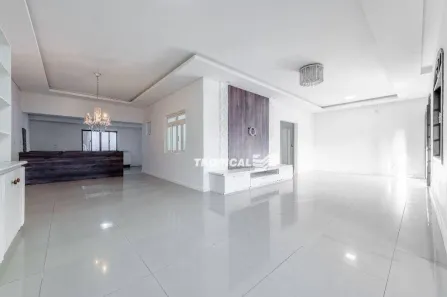 Casa com 4 Quartos à venda, 500m² no Velha, Blumenau