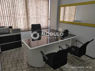 Sala Comercial para alugar, 37m² no Centro, Uberlândia