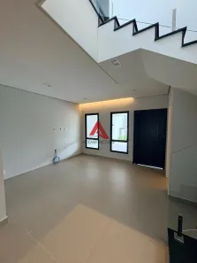 Casa de Condomínio com 3 Quartos à venda, 208m² no Jardim Jacinto, Jacareí