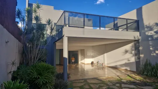Casa de Condomínio com 4 Quartos para venda ou aluguel, 380m² no Setor Habitacional Vicente Pires, Brasília