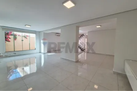 Casa de Condomínio com 4 Quartos para alugar, 230m² no Vila Seixas, Ribeirão Preto