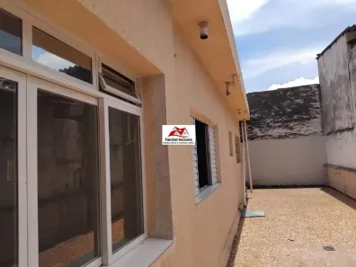 Casa com 3 Quartos à venda, 192m² no Parque Tomas Saraiva, São Paulo