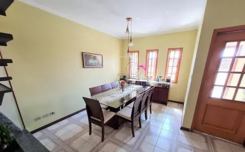 Sobrado com 4 Quartos à venda, 300m² no Matriz, Mauá