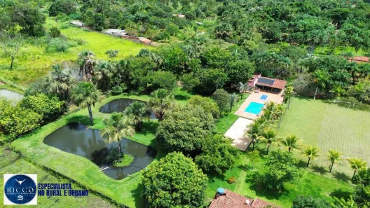 Fazenda/Sítio com 4 Quartos à venda, 12000m² no Setor Central, Aragoiânia
