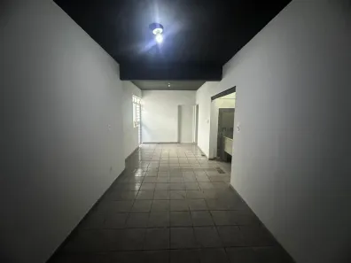 Ponto Comercial para alugar, 240m² no Nova Suiça, Goiânia