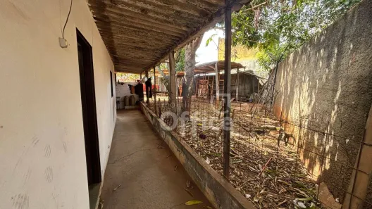 Lote/Terreno à venda, 1004m² no São Carlos, Anápolis