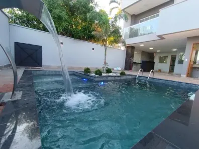 Sobrado com 3 Quartos à venda, 224m² no Jardim América, Goiânia
