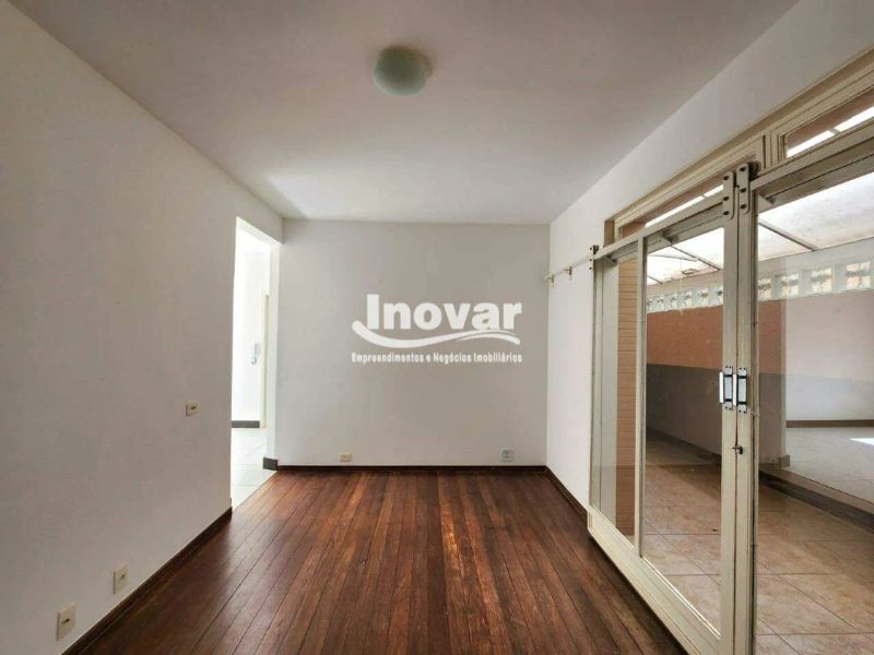 Apartamento com 3 quartos — Santo Antônio, Belo Horizonte