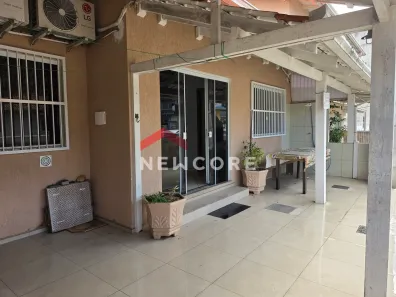 Sobrado com 7 Quartos à venda, 272m² no Praia da Enseada, São Francisco do Sul