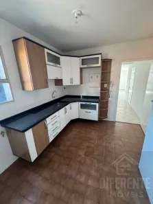 Apartamento com 3 Quartos para alugar, 135m² no Vila Azevedo, São Paulo