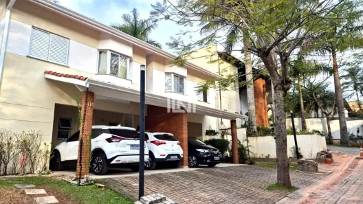 Casa de Condomínio com 4 Quartos à venda, 154m² no Granja Viana, Cotia